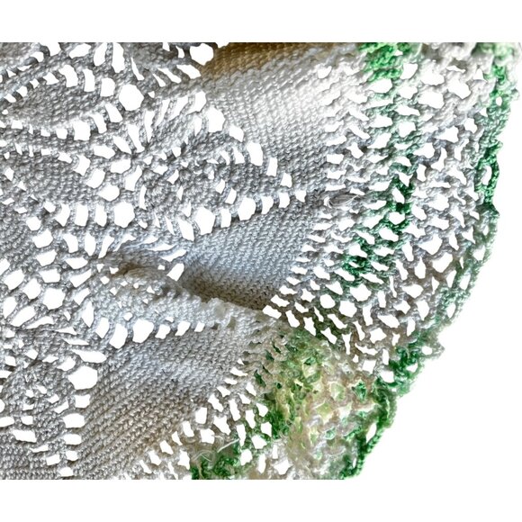 Handmade 18" Green White Crochet Doily Granny Core Cotton Cottage French Country - Picture 6 of 7